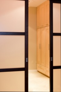 The pros and cons of pocket doors