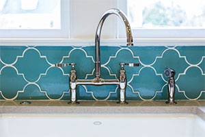 Fireclay Tile Contemporary Ogee Backsplash