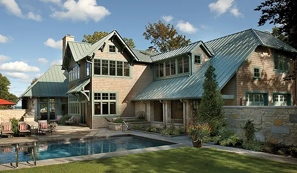 Pella Reserve Traditional