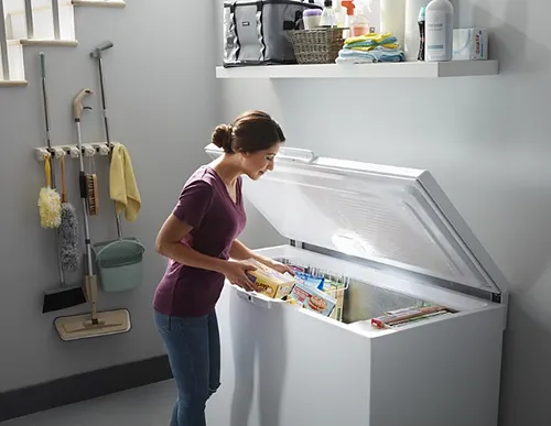Whirlpool 16 Cu. Ft. Convertible Chest Freezer with 3 Storage Levels