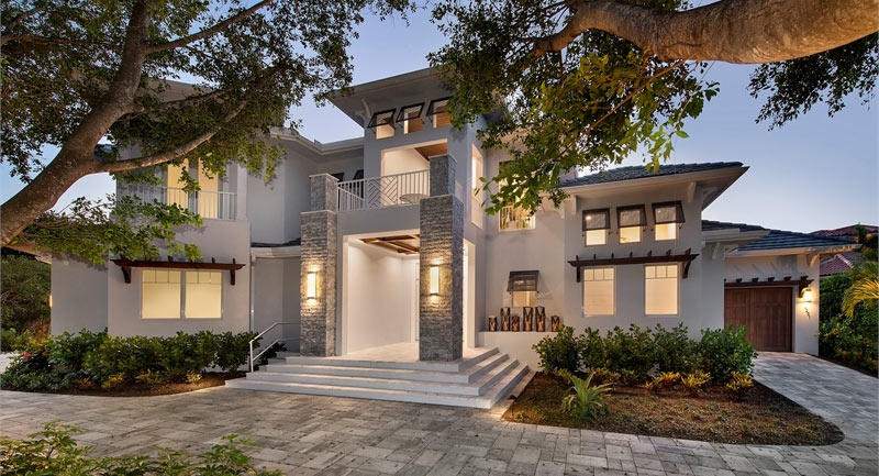 Gorgeous house, built in Florida, was constructed with ICFs. 