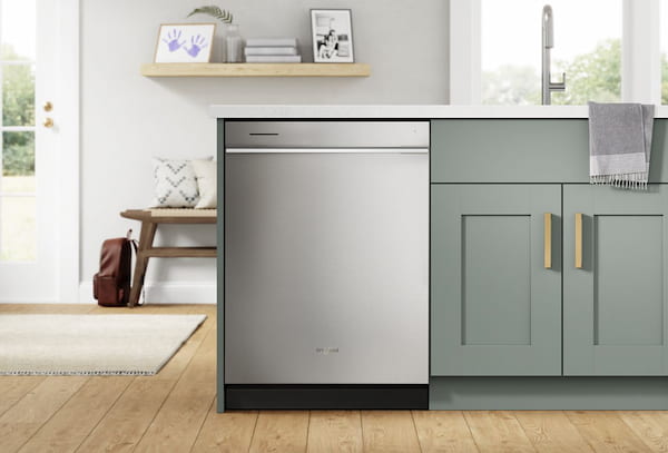A Three-Rack Dishwasher That Holds More and Operates Quietly at 41 dBA