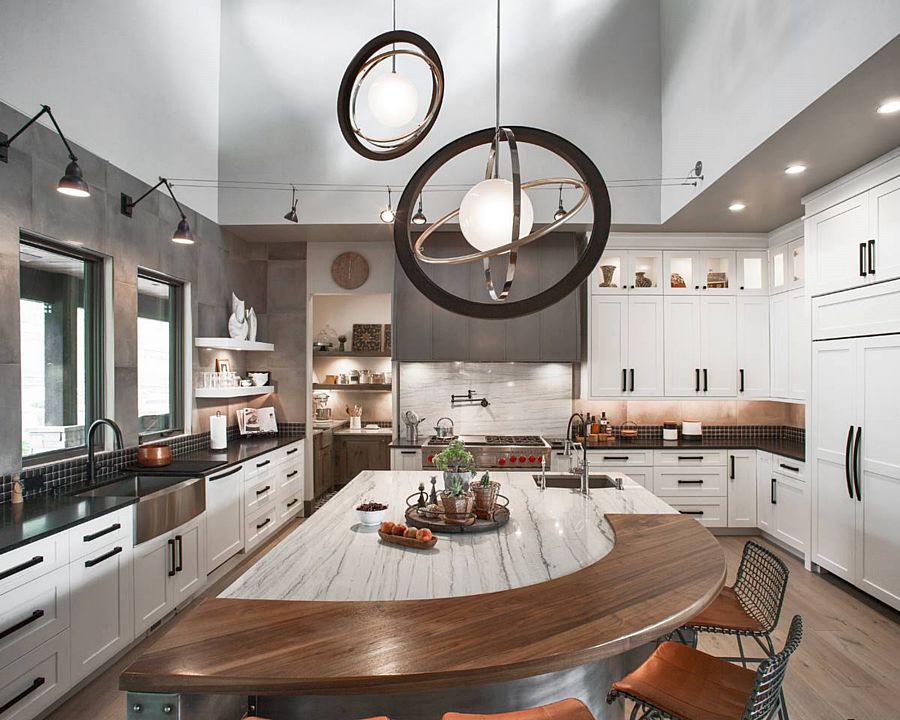 The Luxury Kitchen in a Super Spacious Mountain Home for a Sloped Lot