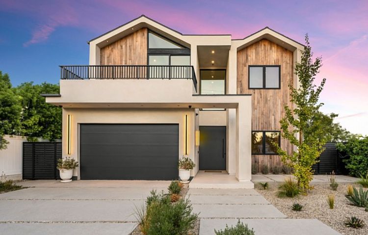 A Southwestern Home with a Solid Steel Modern Garage Door