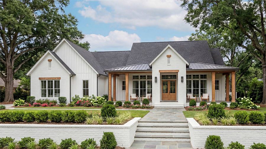A Modern Farmhouse Ranch with Open Living and a Split-Bedroom Floor Plan